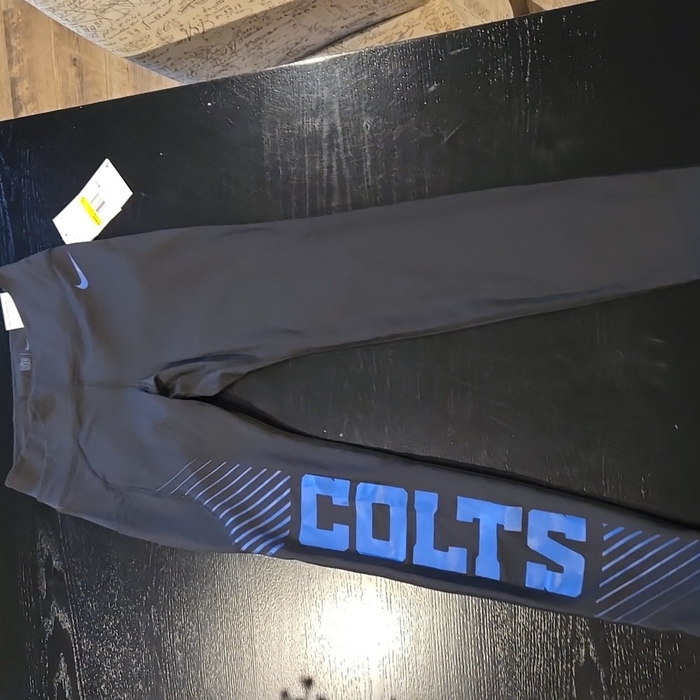 NWT! Nike NFL Team "COLTS" Legging S